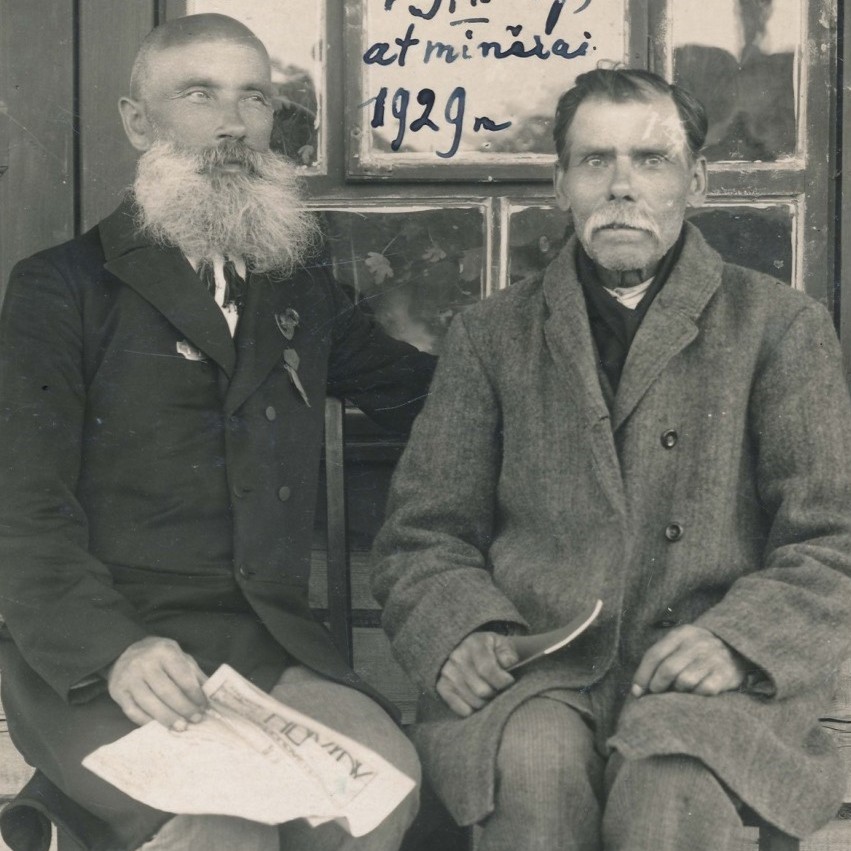 Istorijos ir literatūros paralelės: spaudos draudimas ir tautinio atgimimo šaukliai (virtualiai)