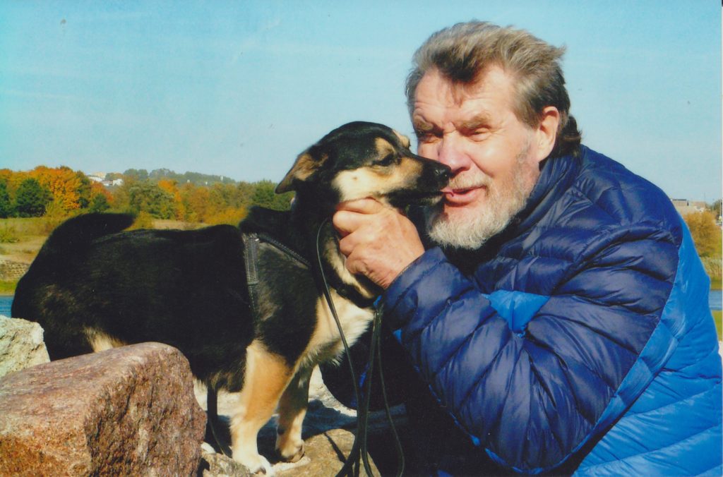 Poetas ir jo augintinė